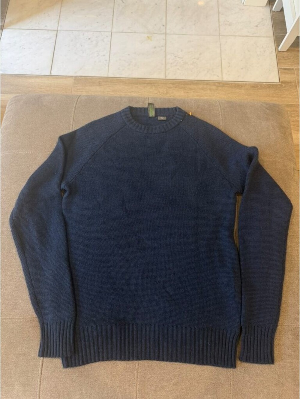 Stio Mens M 100% Merino Wool Sweater Navy Blue Crewneck